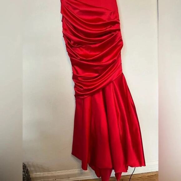 Rasario Satin Mermaid Fishtail Maxi Gown in Red Size IT40 NWT $2950 - Picture 9 of 13